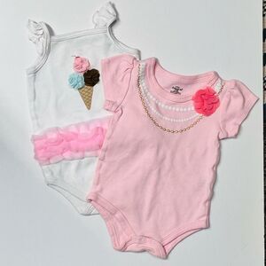 2 Little Treasures Bodysuits   Sz 3-6m   EUC